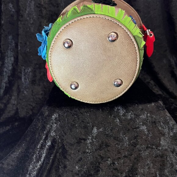 Mushroom-shaped purse with flower and grass details, 2 handles - Picture 11 of 16